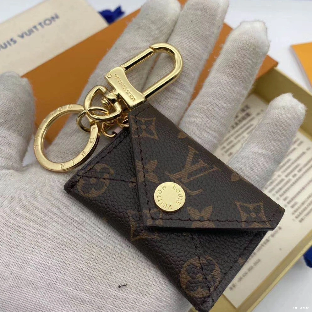 Cheap KEY LOUIS BAG POUCH CHARM VUITTON AND KIRIGAMI HOLDER 0731